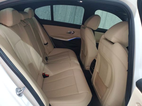 2022 BMW 330XI