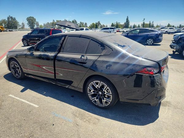 2026 BMW 530