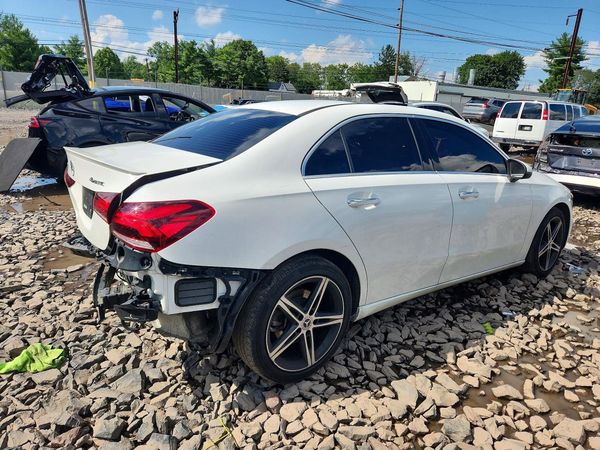 2021 MERCEDES-BENZ A