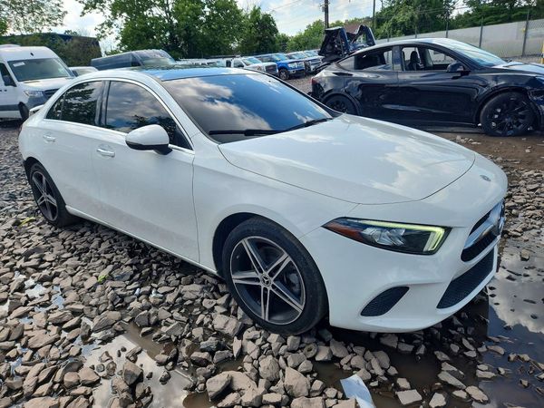 2021 MERCEDES-BENZ A