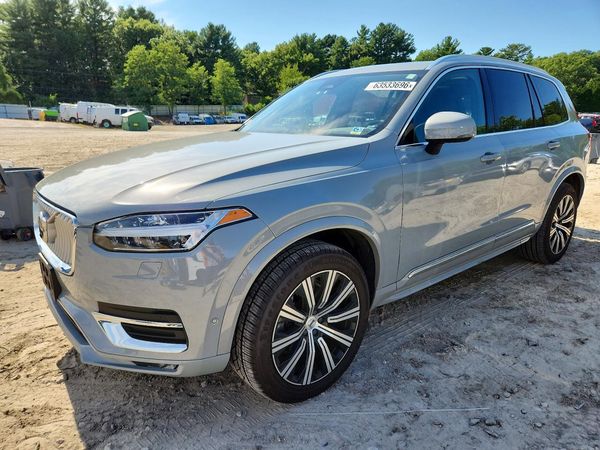 2024 VOLVO XC90