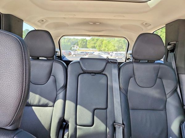 2024 VOLVO XC90