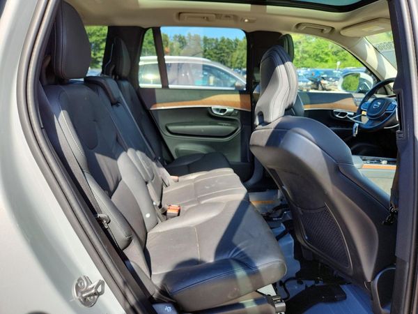 2024 VOLVO XC90