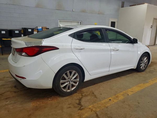 2015 HYUNDAI ELANTRA