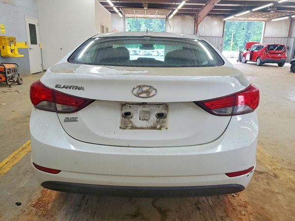 2015 HYUNDAI ELANTRA