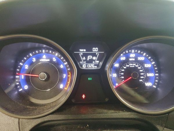 2015 HYUNDAI ELANTRA