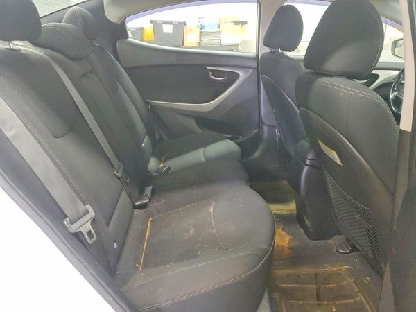 2015 HYUNDAI ELANTRA