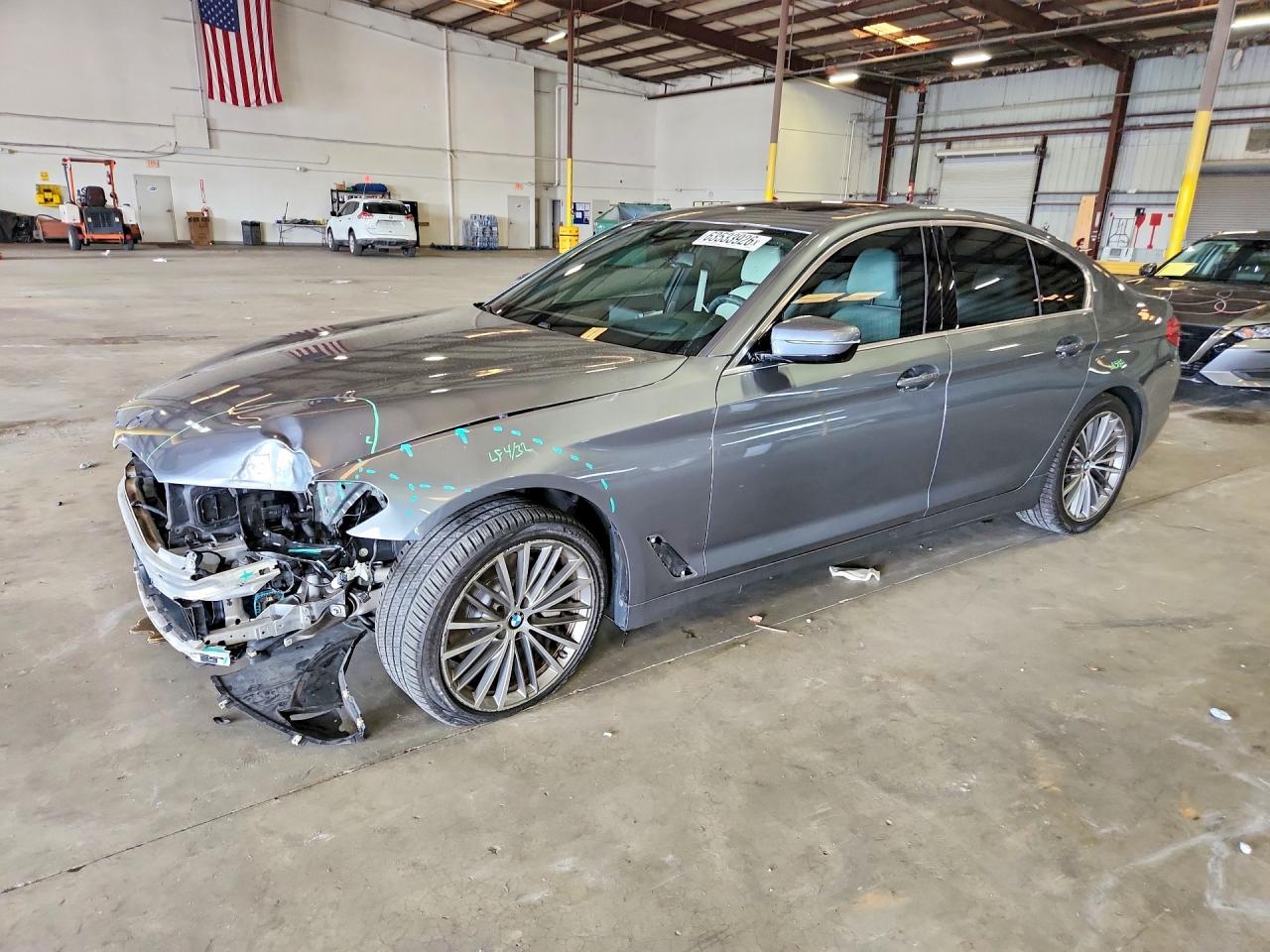 2020 BMW 530