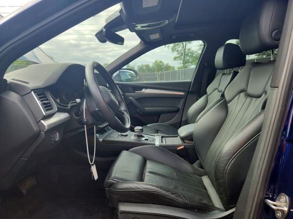 2020 AUDI Q5 quattro Premium — DENT