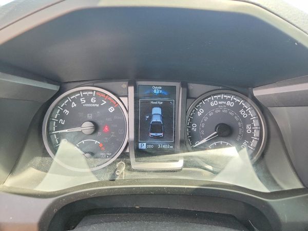 2021 TOYOTA TACOMA SR5