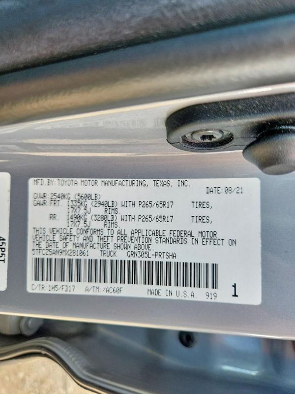 2021 TOYOTA TACOMA SR5