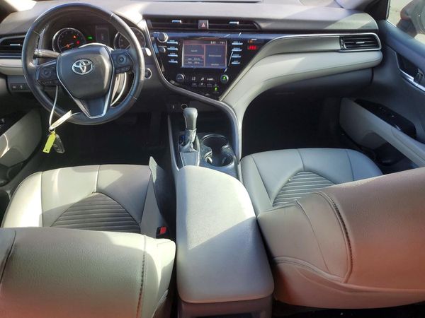2019 TOYOTA CAMRY