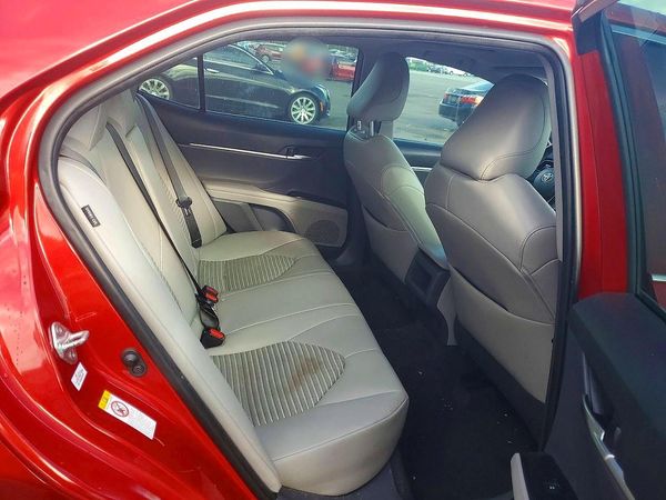 2019 TOYOTA CAMRY