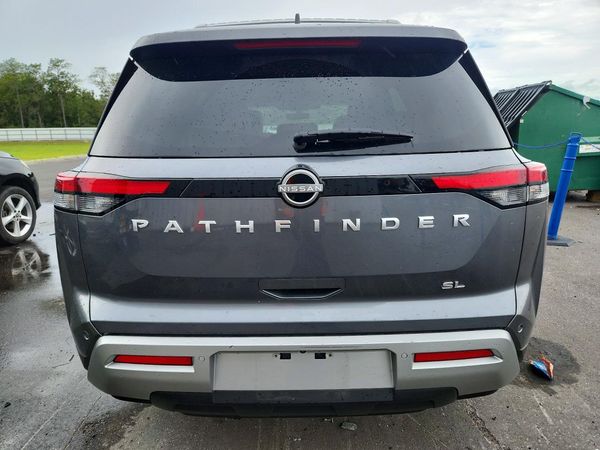 2025 NISSAN PATHFINDER SL