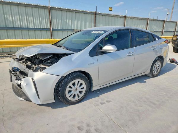 2022 TOYOTA PRIUS