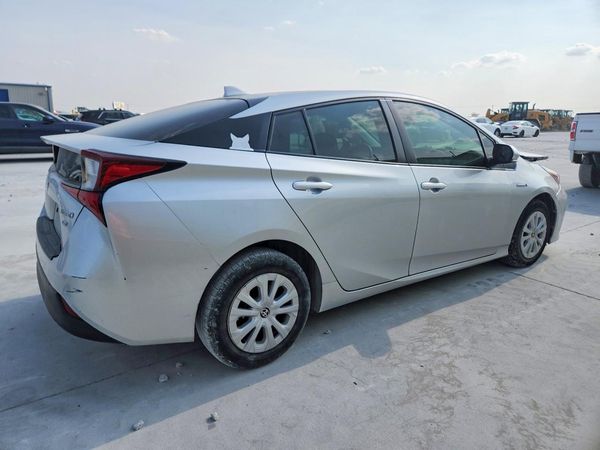 2022 TOYOTA PRIUS