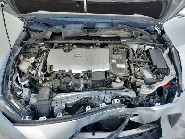 2022 TOYOTA PRIUS