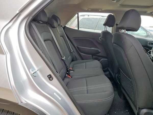 2026 HYUNDAI VENUE SEL, SEL w/ 2-Tone Roof