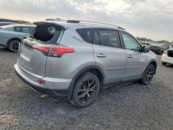 2017 TOYOTA RAV4 SE