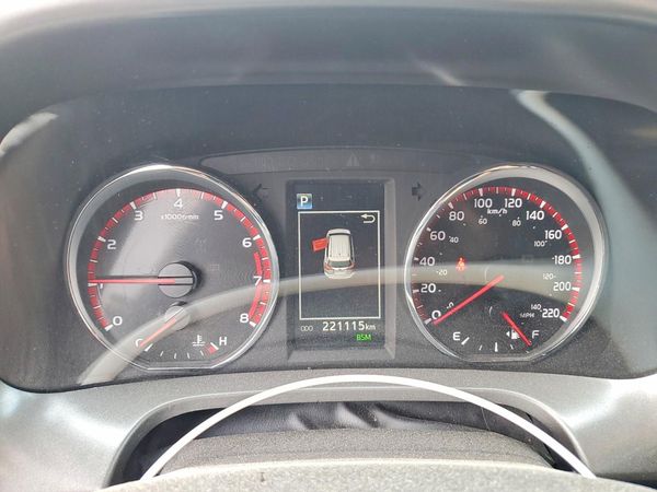 2017 TOYOTA RAV4 SE