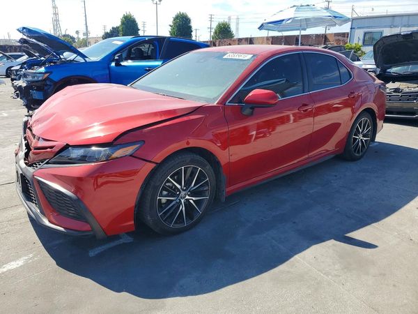 2021 TOYOTA CAMRY