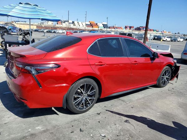 2021 TOYOTA CAMRY