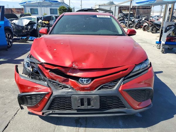 2021 TOYOTA CAMRY