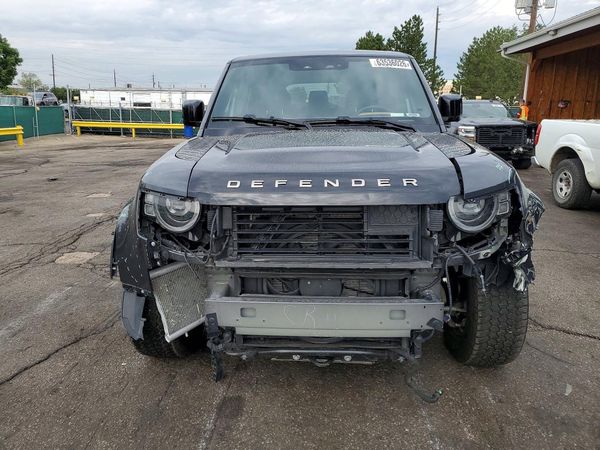 2024 LAND ROVER DEFENDER