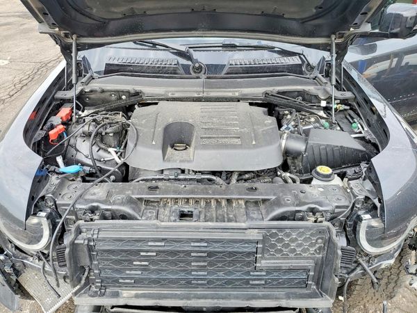 2024 LAND ROVER DEFENDER