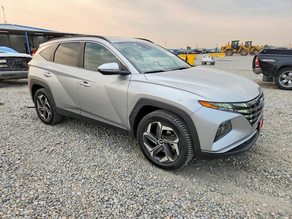 2022 HYUNDAI TUCSON
