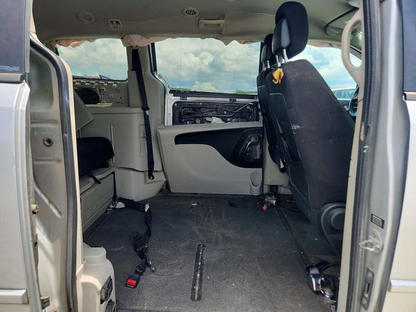 2012 DODGE GRAND CARAVAN SXT
