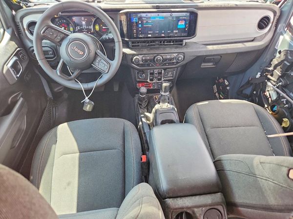 2025 JEEP WRANGLER