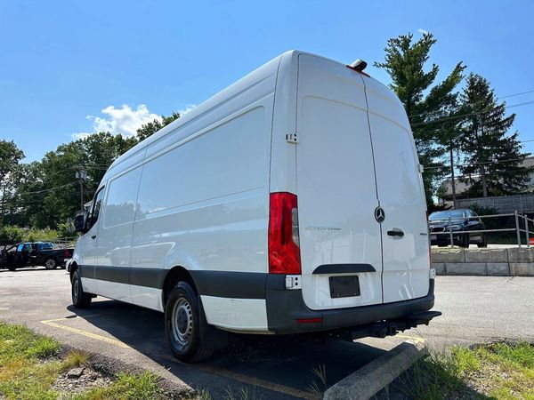 2023 MERCEDES-BENZ SPRINTER 907 (VS30)