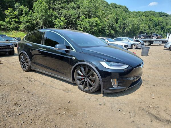 2017 TESLA MODEL X