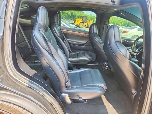 2017 TESLA MODEL X