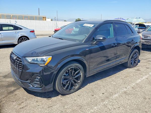 2022 AUDI Q3