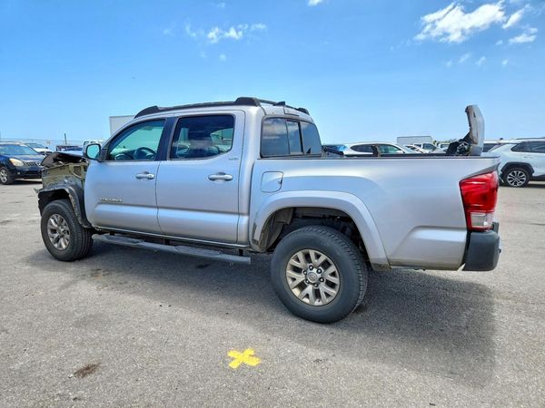 2016 TOYOTA TACOMA
