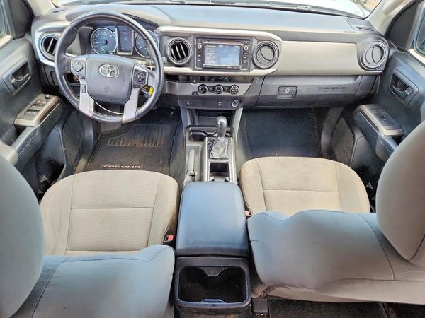 2016 TOYOTA TACOMA