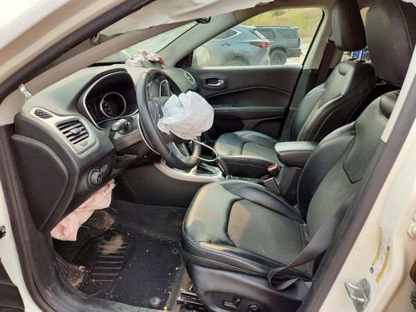 2017 JEEP COMPASS LATITUDE 4X4