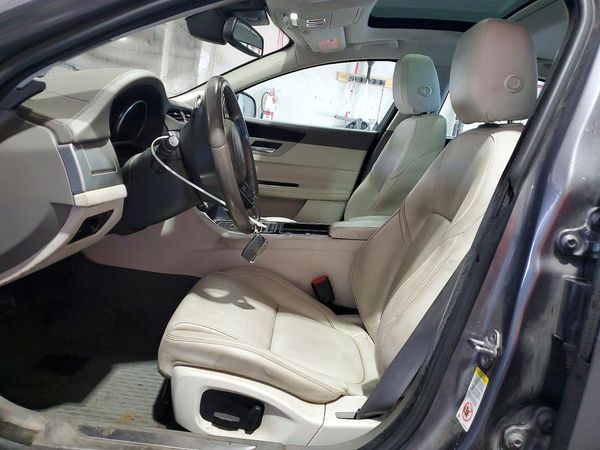2017 JAGUAR XF Premium
