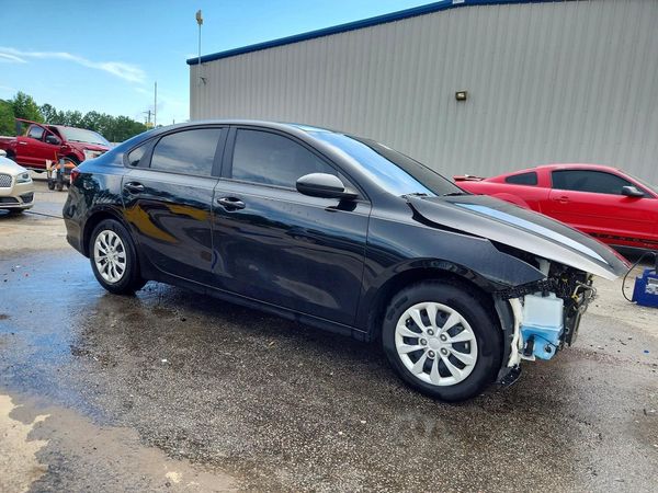 2024 KIA FORTE