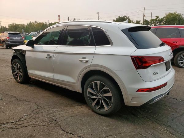 2021 AUDI Q5 quattro Premium Plus