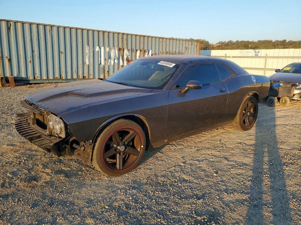 2015 DODGE CHALLENGER SXT