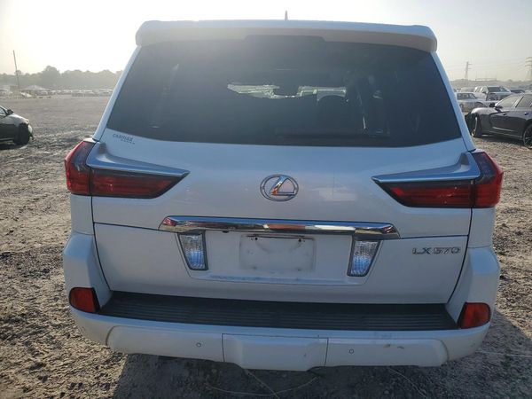 2017 LEXUS LX 570