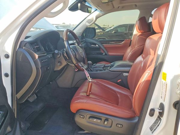 2017 LEXUS LX 570