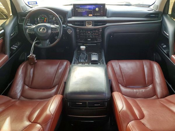 2017 LEXUS LX 570