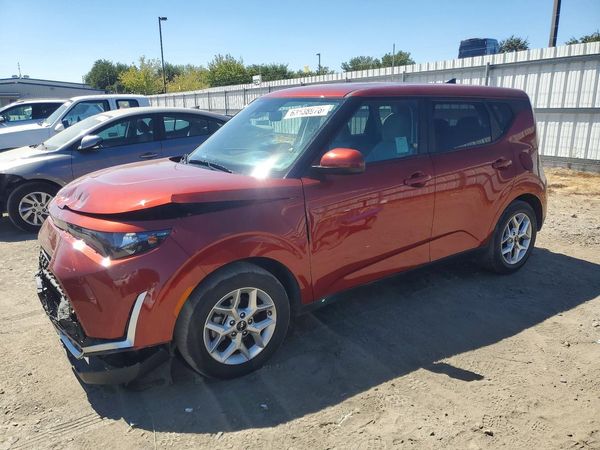 2025 KIA SOUL LX, S — Front 3/4