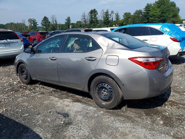 2015 TOYOTA COROLLA