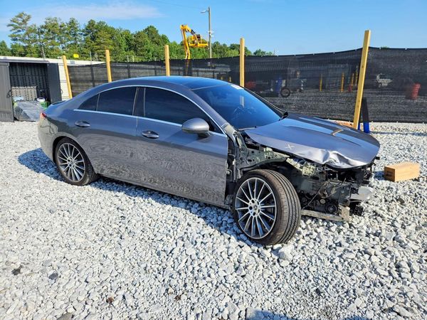 2020 MERCEDES-BENZ CLA