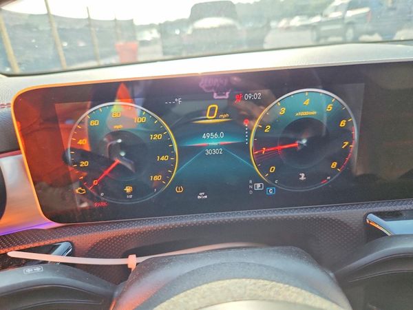 2020 MERCEDES-BENZ CLA